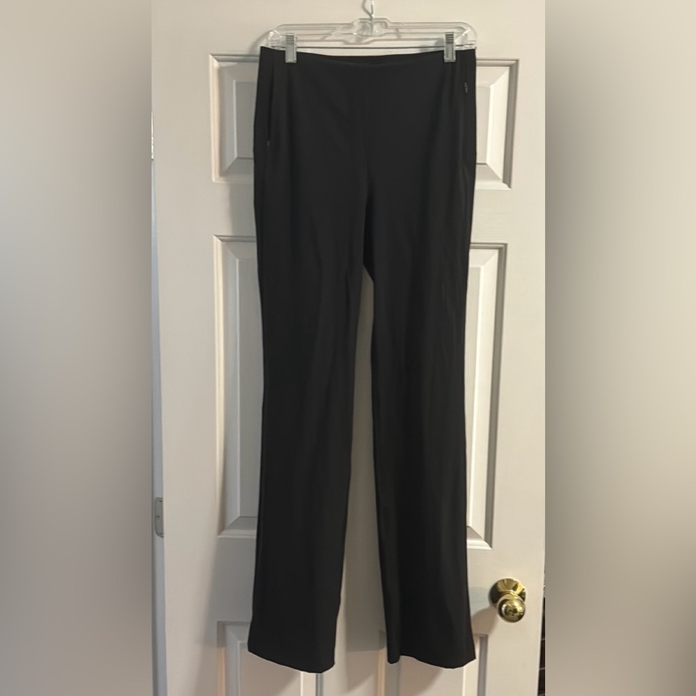 Lululemon smooth fit pull on black pant size 10 tall.
